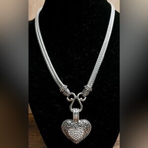 Lia Sophia Silver Tone HEART ♥️ Necklace ~ Beautiful